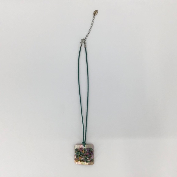 Beaded Mother-of-Pearl Fixed Pendant Necklace - Picture 9 of 16